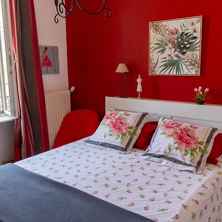 Maison Sablaise Face A La Grande Parking بيت للعطل لي سابلِ دولونْ