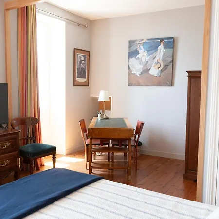 بيت للعطل Maison Sablaise Face A La Grande Parking *