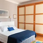 Maison Sablaise Face A La Grande Parking