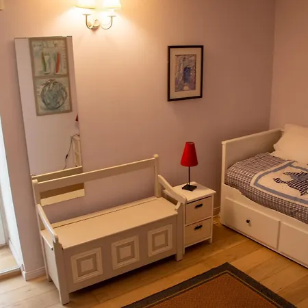 Maison Sablaise Face A La Grande Parking *