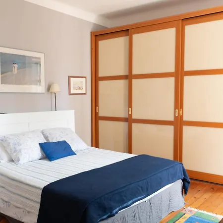 Maison Sablaise Face A La Grande Parking