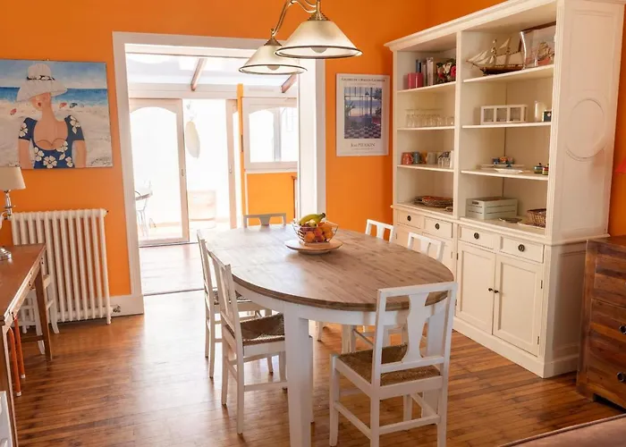 Maison Sablaise Face A La Grande Parking Semesterbostad