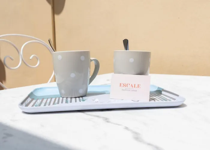 Maison Sablaise Face A La Grande Parking Semesterbostad *